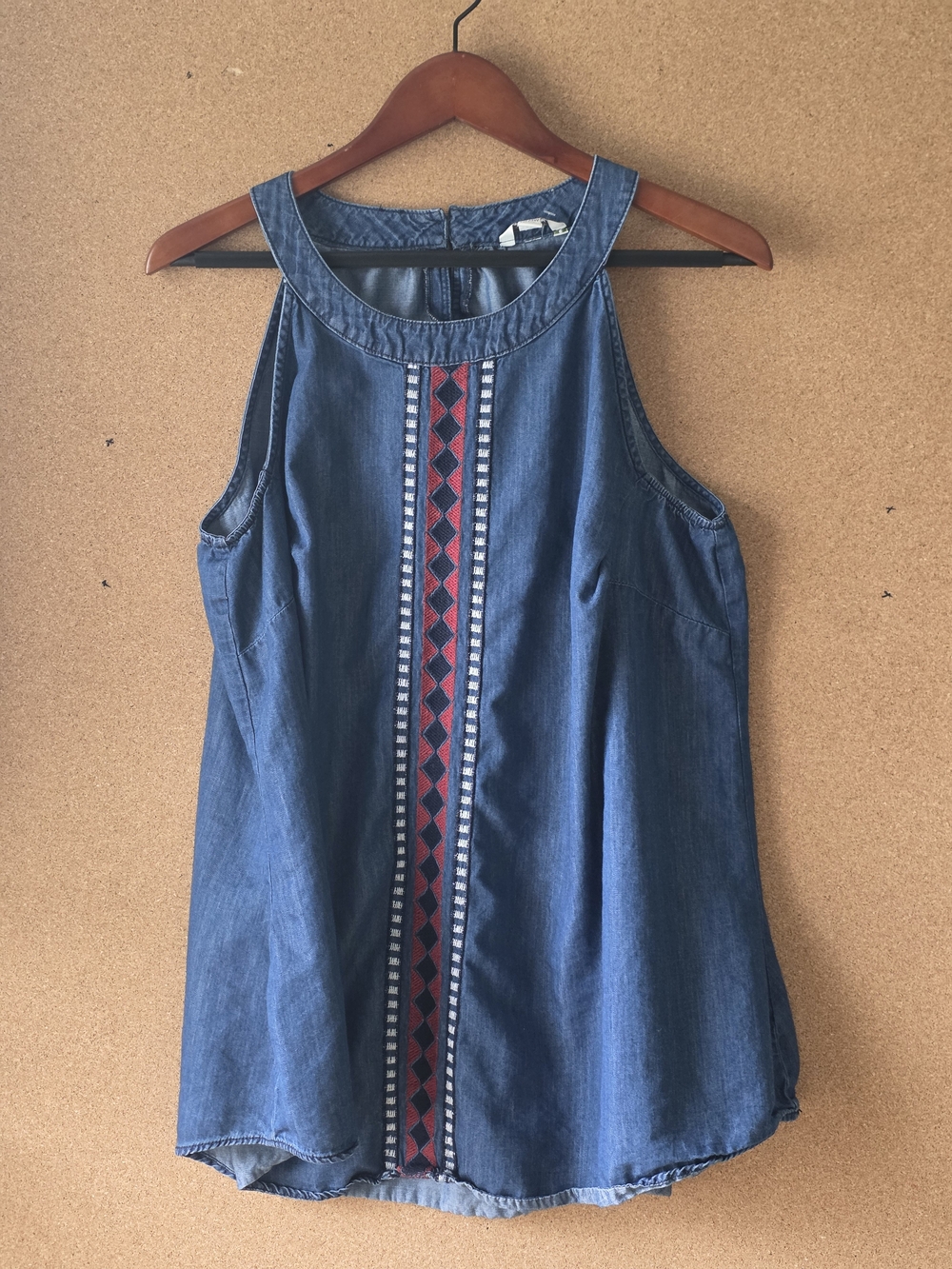 Mitchell ST1948 Sz 22-24 Vintage‑Inspired Denim Tank w/ Red Geometric Embroidery